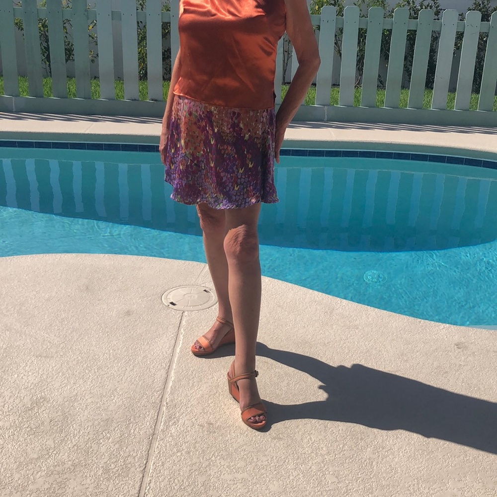 Forever 21 multi colored skirt with lining